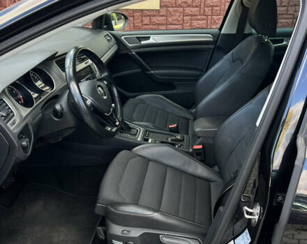 Черный Фольксваген Гольф, объемом двигателя 1.4 л и пробегом 203 тыс. км за 12200 $, фото 44 на Automoto.ua