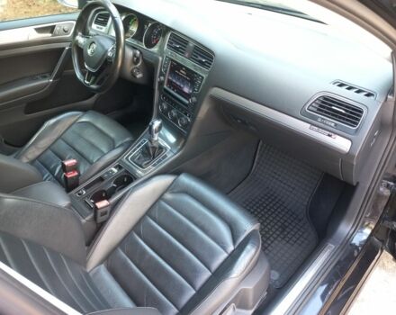 Черный Фольксваген Гольф, объемом двигателя 0 л и пробегом 126 тыс. км за 8900 $, фото 15 на Automoto.ua