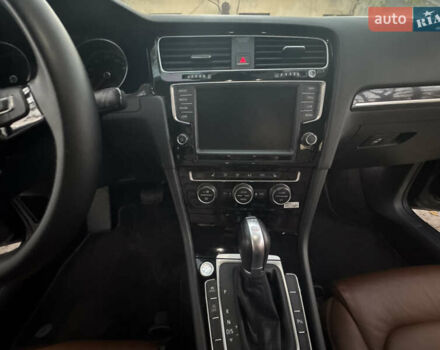 Черный Фольксваген Гольф, объемом двигателя 1.97 л и пробегом 74 тыс. км за 16900 $, фото 10 на Automoto.ua