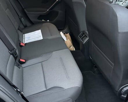 Черный Фольксваген Гольф, объемом двигателя 1.6 л и пробегом 299 тыс. км за 11500 $, фото 30 на Automoto.ua