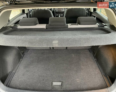 Черный Фольксваген Гольф, объемом двигателя 1.8 л и пробегом 152 тыс. км за 6700 $, фото 13 на Automoto.ua