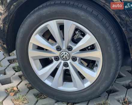 Чорний Фольксваген Гольф, об'ємом двигуна 1.6 л та пробігом 240 тис. км за 11600 $, фото 34 на Automoto.ua