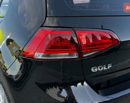 Черный Фольксваген Гольф, объемом двигателя 1.6 л и пробегом 258 тыс. км за 10300 $, фото 19 на Automoto.ua