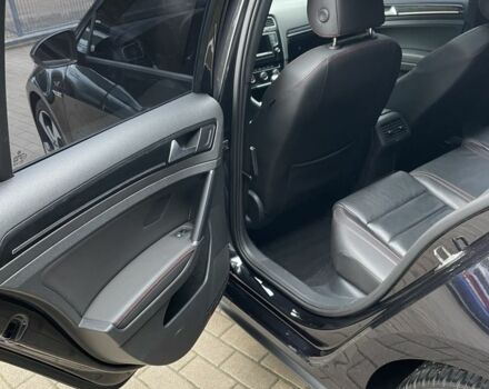 Черный Фольксваген Гольф, объемом двигателя 2 л и пробегом 209 тыс. км за 11400 $, фото 11 на Automoto.ua