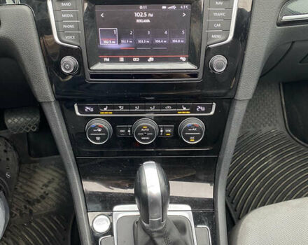 Черный Фольксваген Гольф, объемом двигателя 1.8 л и пробегом 152 тыс. км за 6700 $, фото 10 на Automoto.ua