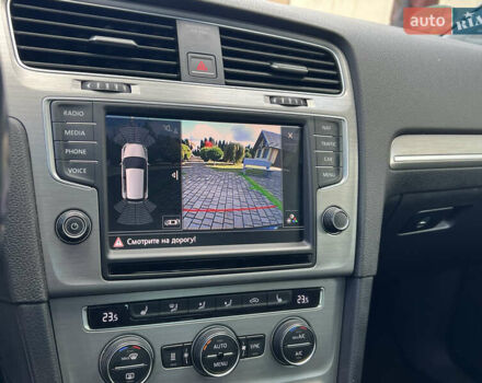 Черный Фольксваген Гольф, объемом двигателя 1.4 л и пробегом 203 тыс. км за 12200 $, фото 51 на Automoto.ua