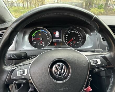 Черный Фольксваген Гольф, объемом двигателя 0 л и пробегом 105 тыс. км за 9600 $, фото 14 на Automoto.ua