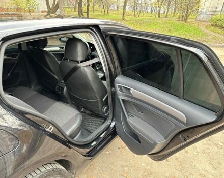 Черный Фольксваген Гольф, объемом двигателя 0 л и пробегом 105 тыс. км за 9600 $, фото 12 на Automoto.ua