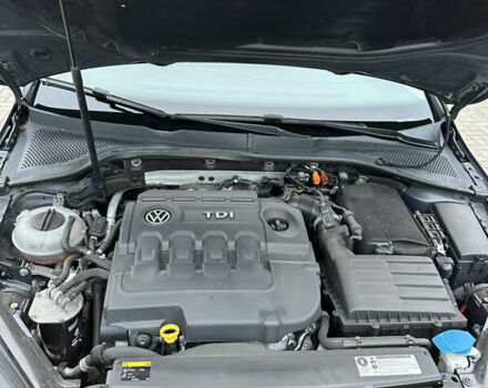 Черный Фольксваген Гольф, объемом двигателя 1.6 л и пробегом 299 тыс. км за 11500 $, фото 32 на Automoto.ua