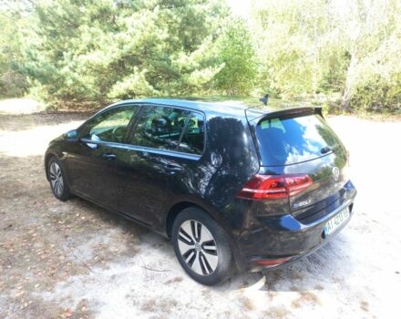 Черный Фольксваген Гольф, объемом двигателя 0 л и пробегом 126 тыс. км за 8900 $, фото 4 на Automoto.ua