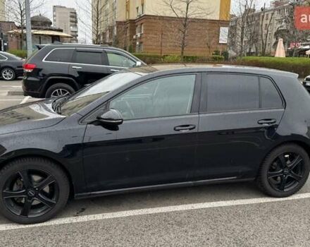 Черный Фольксваген Гольф, объемом двигателя 1.6 л и пробегом 304 тыс. км за 9899 $, фото 5 на Automoto.ua