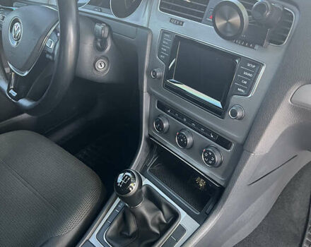 Чорний Фольксваген Гольф, об'ємом двигуна 1.6 л та пробігом 240 тис. км за 11600 $, фото 16 на Automoto.ua