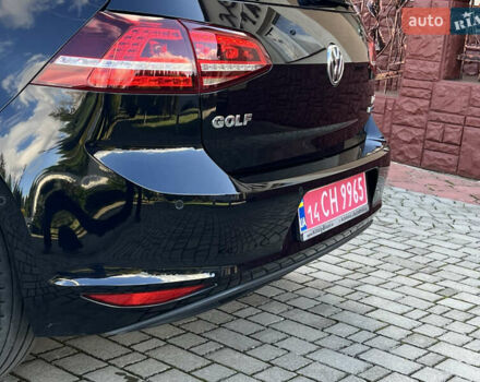 Черный Фольксваген Гольф, объемом двигателя 1.4 л и пробегом 203 тыс. км за 12200 $, фото 18 на Automoto.ua