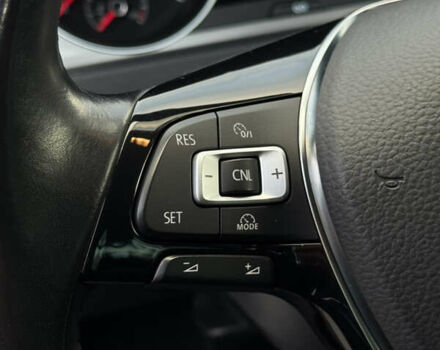 Черный Фольксваген Гольф, объемом двигателя 1.97 л и пробегом 145 тыс. км за 17000 $, фото 16 на Automoto.ua