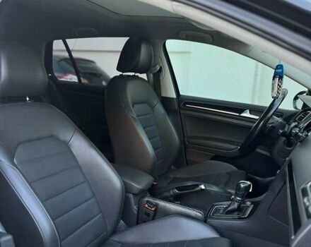 Черный Фольксваген Гольф, объемом двигателя 1.97 л и пробегом 135 тыс. км за 16000 $, фото 15 на Automoto.ua