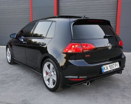 Чорний Фольксваген Гольф, об'ємом двигуна 2 л та пробігом 153 тис. км за 12900 $, фото 3 на Automoto.ua