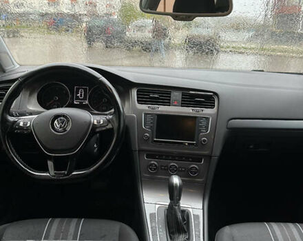 Чорний Фольксваген Гольф, об'ємом двигуна 1.6 л та пробігом 246 тис. км за 12600 $, фото 5 на Automoto.ua