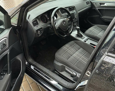 Чорний Фольксваген Гольф, об'ємом двигуна 1.6 л та пробігом 246 тис. км за 12600 $, фото 4 на Automoto.ua