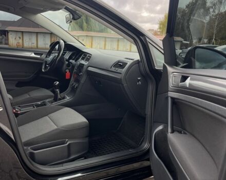 Чорний Фольксваген Гольф, об'ємом двигуна 1.6 л та пробігом 257 тис. км за 10800 $, фото 13 на Automoto.ua