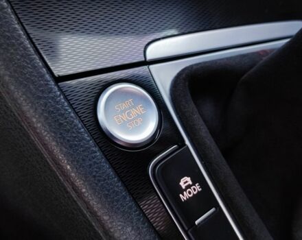 Чорний Фольксваген Гольф, об'ємом двигуна 2 л та пробігом 153 тис. км за 12900 $, фото 18 на Automoto.ua