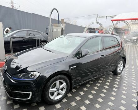 Черный Фольксваген Гольф, объемом двигателя 0 л и пробегом 111 тыс. км за 10700 $, фото 3 на Automoto.ua