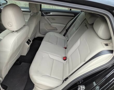 Черный Фольксваген Гольф, объемом двигателя 2 л и пробегом 95 тыс. км за 14200 $, фото 14 на Automoto.ua