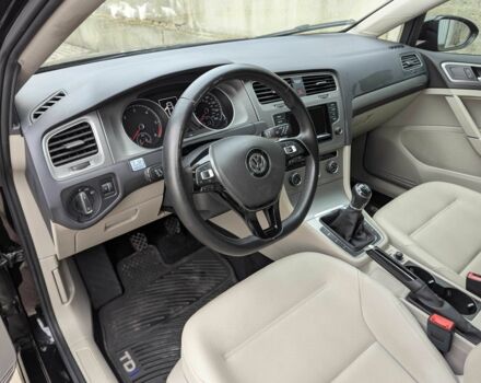 Черный Фольксваген Гольф, объемом двигателя 2 л и пробегом 95 тыс. км за 14200 $, фото 10 на Automoto.ua