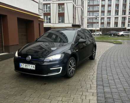 Черный Фольксваген Гольф, объемом двигателя 0 л и пробегом 148 тыс. км за 8500 $, фото 2 на Automoto.ua