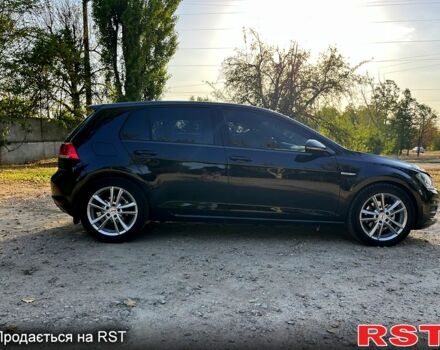 Чорний Фольксваген Гольф, об'ємом двигуна 1.6 л та пробігом 257 тис. км за 10500 $, фото 2 на Automoto.ua