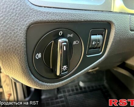 Чорний Фольксваген Гольф, об'ємом двигуна 1.6 л та пробігом 257 тис. км за 10500 $, фото 7 на Automoto.ua