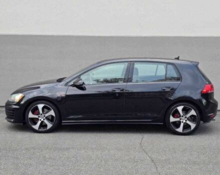 Черный Фольксваген Гольф, объемом двигателя 2 л и пробегом 122 тыс. км за 4000 $, фото 5 на Automoto.ua