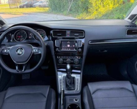 Черный Фольксваген Гольф, объемом двигателя 2 л и пробегом 72 тыс. км за 2400 $, фото 10 на Automoto.ua