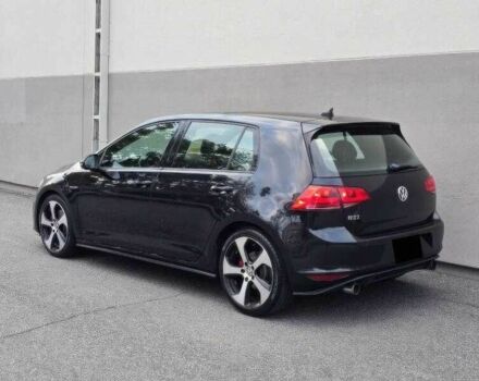 Черный Фольксваген Гольф, объемом двигателя 2 л и пробегом 122 тыс. км за 4000 $, фото 6 на Automoto.ua