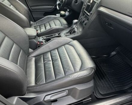 Черный Фольксваген Гольф, объемом двигателя 0 л и пробегом 125 тыс. км за 9700 $, фото 5 на Automoto.ua