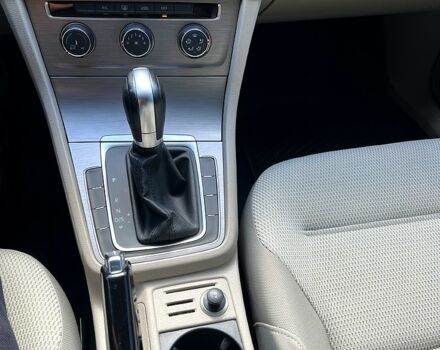 Черный Фольксваген Гольф, объемом двигателя 1.8 л и пробегом 123 тыс. км за 11600 $, фото 10 на Automoto.ua