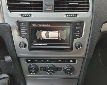 Фольксваген Гольф 2015 в Сваляве на Automoto.ua Черный Фольксваген Гольф, объемом двигателя 1.97 л и пробегом 253 тыс. км за 15500 $, фото 43 на Automoto.ua