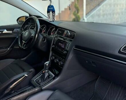 Черный Фольксваген Гольф, объемом двигателя 1.97 л и пробегом 135 тыс. км за 16000 $, фото 17 на Automoto.ua