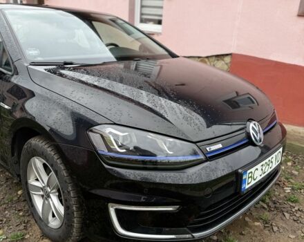 Черный Фольксваген Гольф, объемом двигателя 0 л и пробегом 108 тыс. км за 9300 $, фото 1 на Automoto.ua