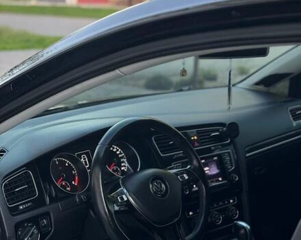 Черный Фольксваген Гольф, объемом двигателя 1.97 л и пробегом 135 тыс. км за 16000 $, фото 13 на Automoto.ua