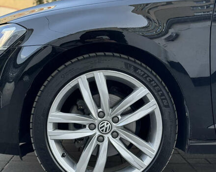 Черный Фольксваген Гольф, объемом двигателя 1.97 л и пробегом 135 тыс. км за 16000 $, фото 4 на Automoto.ua