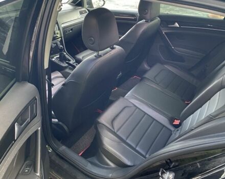 Черный Фольксваген Гольф, объемом двигателя 2 л и пробегом 205 тыс. км за 11500 $, фото 6 на Automoto.ua