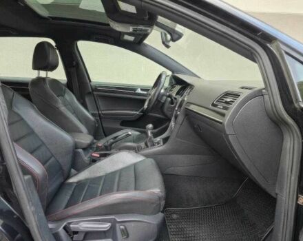 Черный Фольксваген Гольф, объемом двигателя 2 л и пробегом 122 тыс. км за 4000 $, фото 13 на Automoto.ua