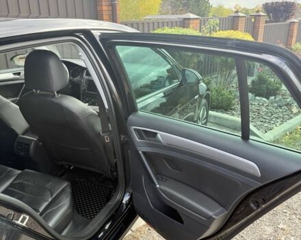 Черный Фольксваген Гольф, объемом двигателя 0 л и пробегом 111 тыс. км за 10700 $, фото 21 на Automoto.ua