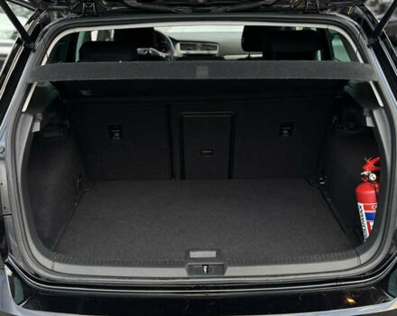 Черный Фольксваген Гольф, объемом двигателя 1.97 л и пробегом 145 тыс. км за 17000 $, фото 25 на Automoto.ua