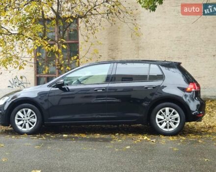 Черный Фольксваген Гольф, объемом двигателя 1.8 л и пробегом 169 тыс. км за 11800 $, фото 7 на Automoto.ua