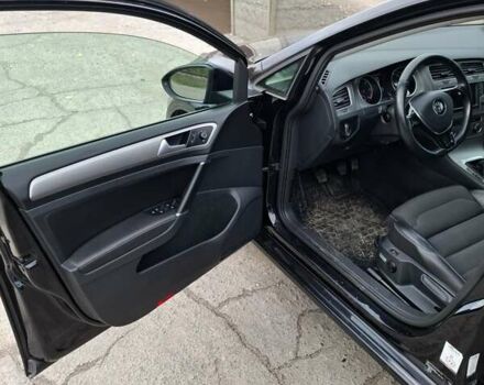 Черный Фольксваген Гольф, объемом двигателя 1.97 л и пробегом 179 тыс. км за 14300 $, фото 25 на Automoto.ua