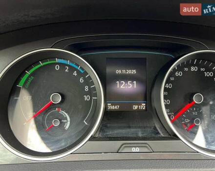 Черный Фольксваген Гольф, объемом двигателя 0 л и пробегом 39 тыс. км за 11500 $, фото 8 на Automoto.ua