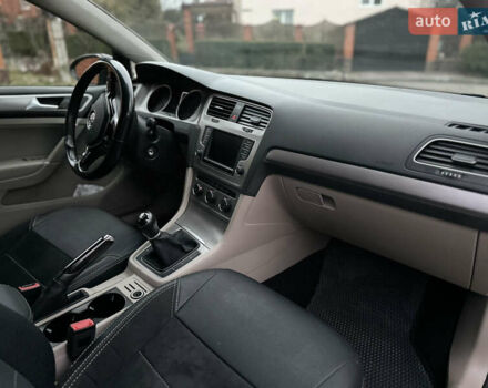 Черный Фольксваген Гольф, объемом двигателя 2 л и пробегом 145 тыс. км за 10950 $, фото 24 на Automoto.ua