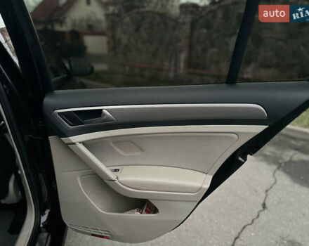 Черный Фольксваген Гольф, объемом двигателя 2 л и пробегом 145 тыс. км за 10950 $, фото 41 на Automoto.ua