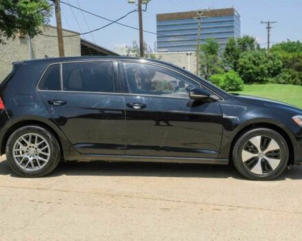 Черный Фольксваген Гольф, объемом двигателя 0 л и пробегом 78 тыс. км за 3900 $, фото 6 на Automoto.ua